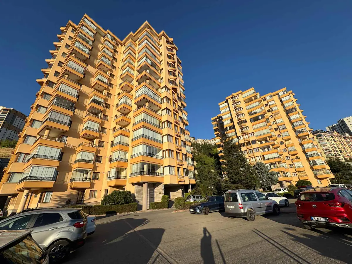KEÇİÖREN YAYLA MAHALLESİ ÇAVUŞOĞLU SİTESİ’NDE 4+1, 155 M² NET, 3 CEPHELİ SATILIK DAİRE