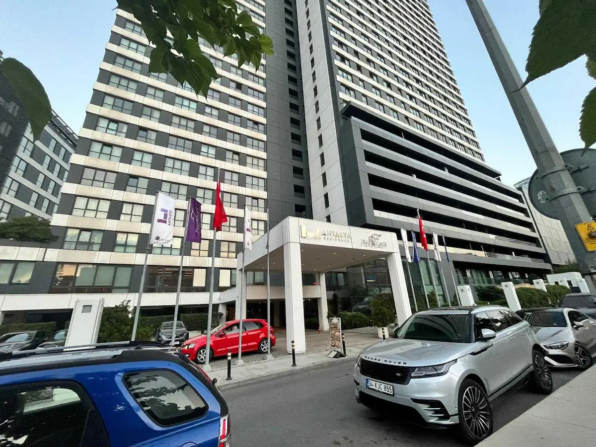 REMAX OSMAN KAYA ANTASYA RESIDENCE K.25 1+1 KIRALIK DAIRE