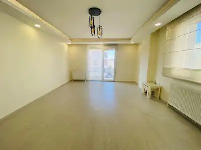 PENDİK GÜZELYALI'DA 3+1 SATILIK ARA KAT LÜKS DAİRE