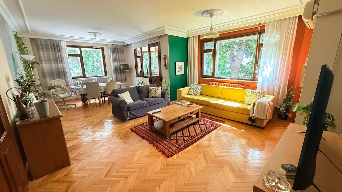 ERENKÖY ETHEMEFENDİ TREN ALTINDA NET 130 M2 3+1 SATILIK DAİRE