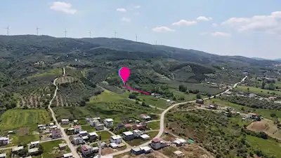 REMAX AREA DAN MESUDIYE DE SATILIK 1301 M2 DENIZE YAKIN TARLA