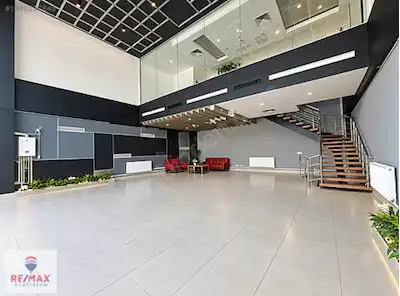 OTONOMİ MERKEZİ KONUMDA GÜNEY CEPHE 407 M² YAPILI SATILIK DÜKKAN
