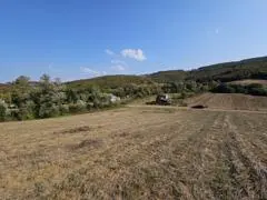 RE/MAX DREAM'DEN KARAYAKUPLU 210 ADA 5 PARSEL 2.980 M2 TARLA