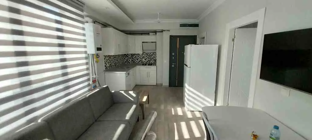 KIRŞEHİR MERKEZ’DE EŞYALI 1+1 KİRALIK DAİRE | BALKONLU, DOĞU-GÜNEY CEPHE