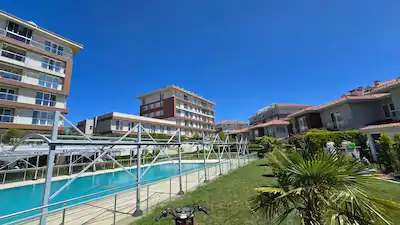 ÇANAKKALE HAMIDIYE MAH. PARK ONYEDI SITESI SATILIK 1+1 DAIRE