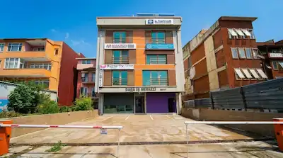 KASABANIN ŞERİFİNDEN KADIKÖY MERKEZ OSMANAĞA EŞYALI OFİS KATI