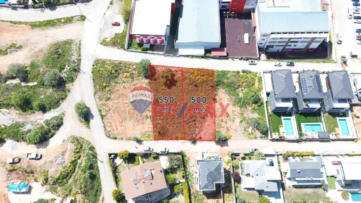 GÜZELBAHÇE'DE 1050M2 MÜSTAKIL VILLA İMARLI SATILIK ARSA