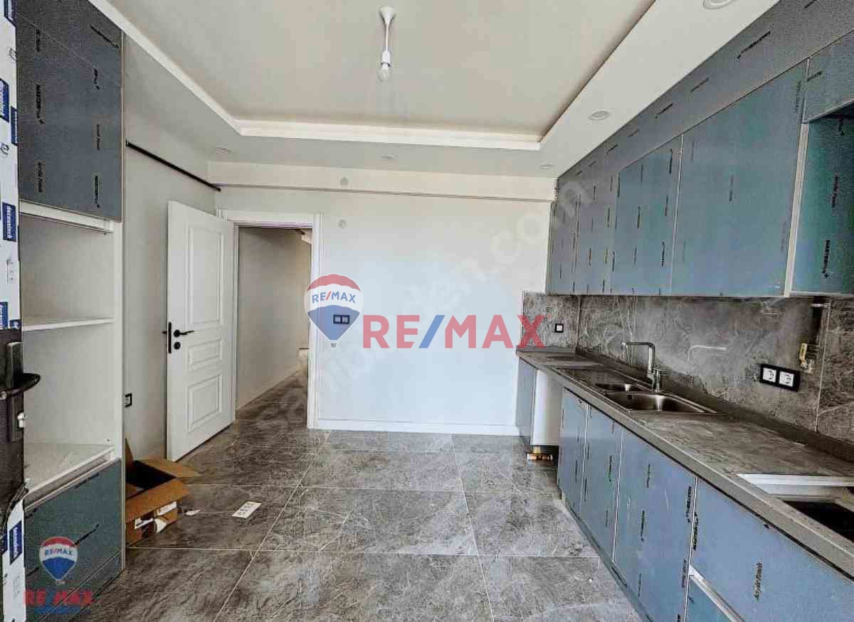 REMAX'DEN KARTEPE FSM DE SİTE İÇİ HAVUZLU 3+1 DUBLEKS DAİRE
