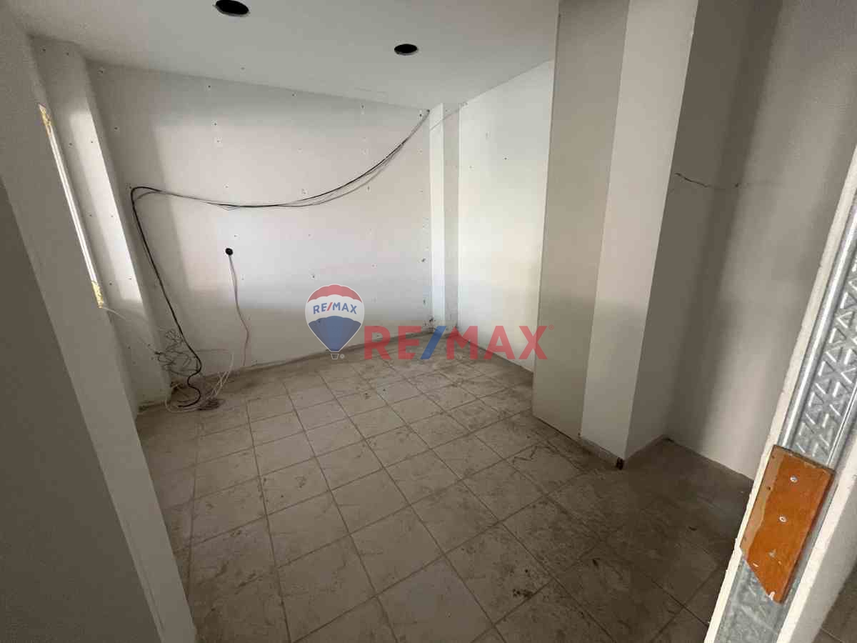 BİRLİK MAHALLESİNDE MERKEZİ LOKASYONDA SATILIK DÜKKAN