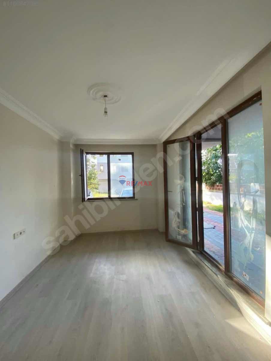 ÇEKMEKÖY ÇATALMEŞE MH KIRALIK 1+1 55M2 DAIRE
