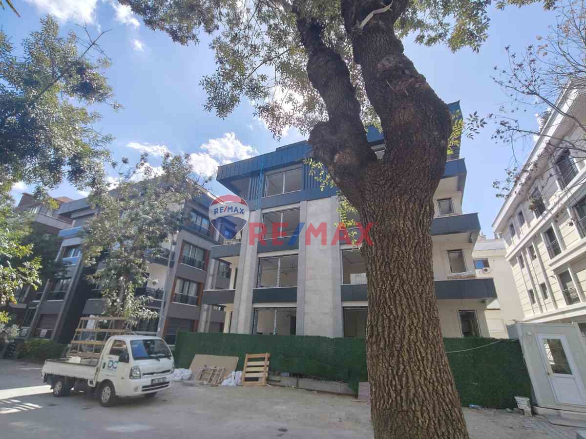 REMAX BILLUR BAKAN'DAN DENIZ MANZARALI LÜKS 5+1 DUBLEX