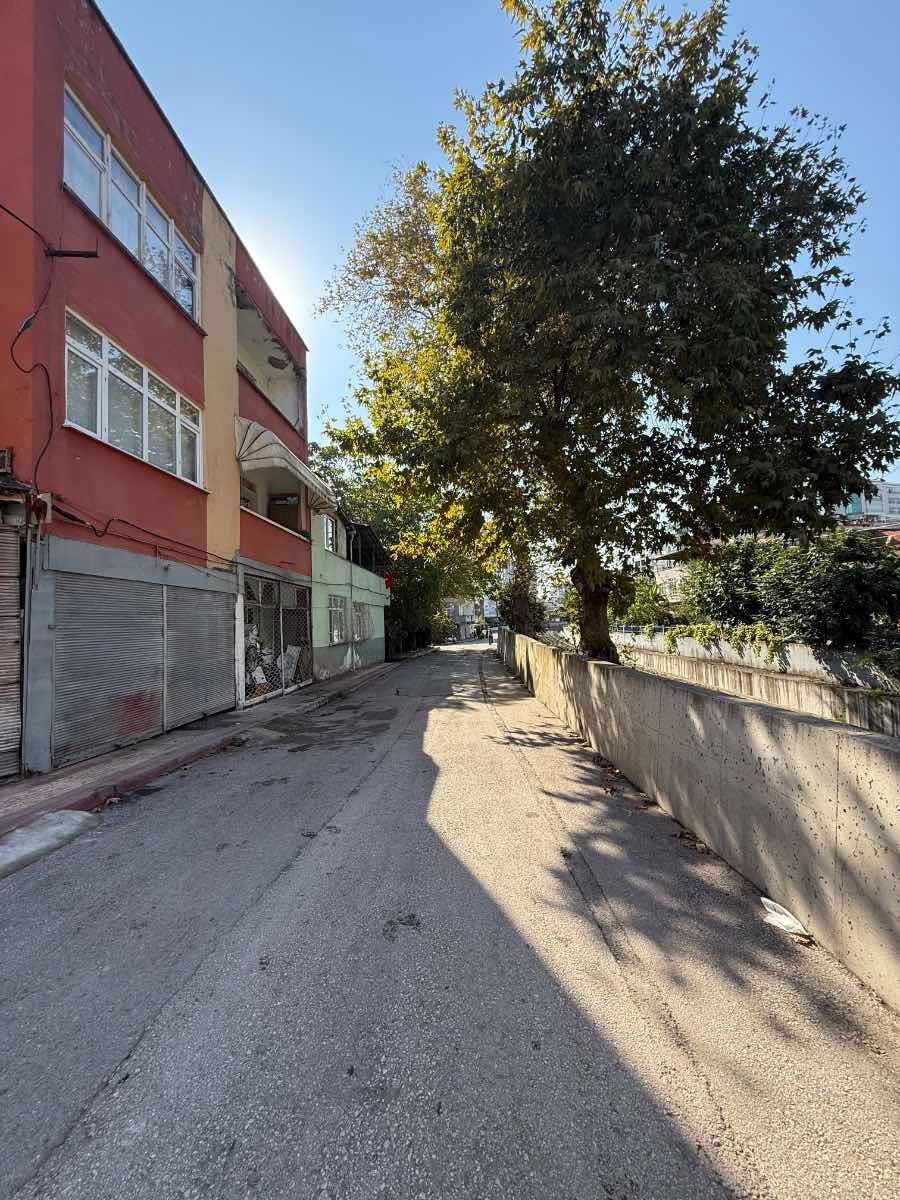 DEREBAHÇEDE KAT KARŞILIĞI FIRSAT IMARLI ARSA