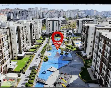 REMAX AKIN SEYHAN DAN KALE KENT 1. ETAPTA PRESTİJLİ, EŞYALI 1+1