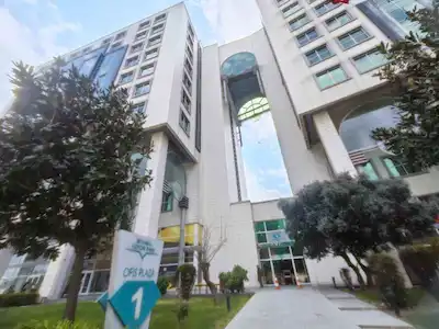 BAHÇELİEVLER VİZYON PARK’TA 240 M² SATILIK PLAZA KATI