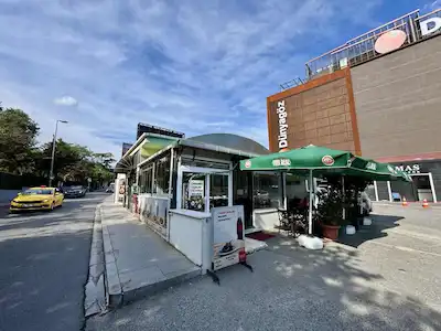 ALTUNİZADE SHİBUYA SOK DEVREN KİRALIK EV YEMEKLERİ LOKANTASI