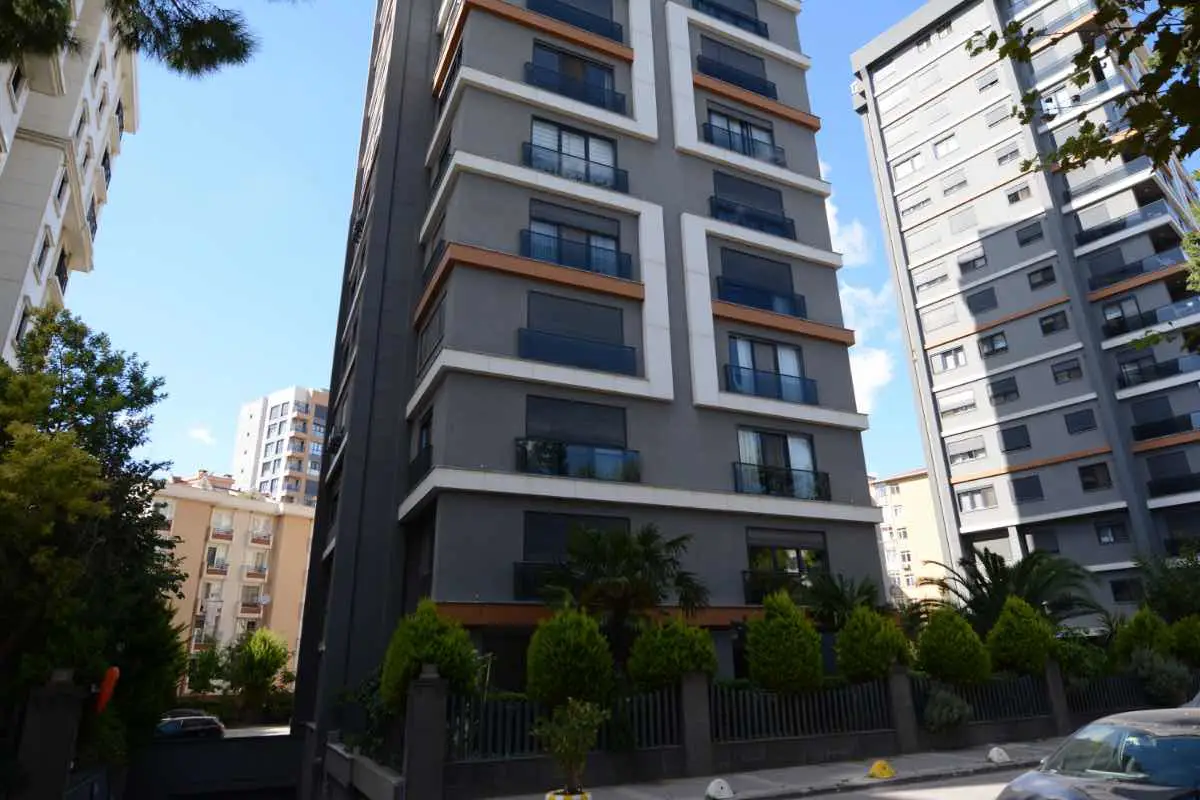 FENERYOLU  26 MART PARKI KARŞISI PARK SİTESİ’NDE KİRALIK 3+1 2