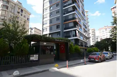 FENERYOLU  26 MART PARKI KARŞISI PARK SİTESİ’NDE KİRALIK 3+1