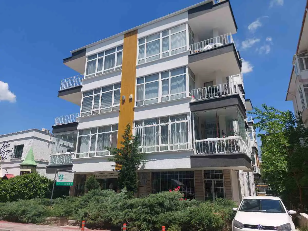 ÇANKAYA GÜZELTEPE’DE 3+1 | 110 M² NET | MERKEZİ ISITMALI | BALKONLU | KAT MÜLKİYETLİ