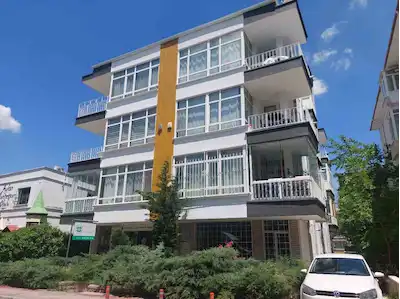ÇANKAYA GÜZELTEPE’DE 3+1 | 110 M² NET | MERKEZİ ISITMALI | BALKONLU | KAT MÜLKİYETLİ