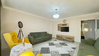 KARŞIYAKA ZÜBEYDE HANIM MAH.’DE ÇEVRE YOLUNA YAKIN, KOMPLE TADİLATLI  2+1   