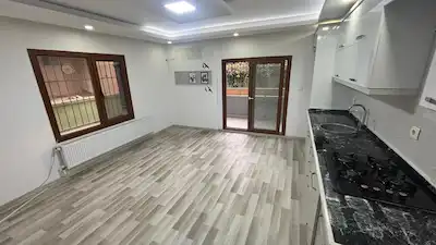 ALİAĞA YENİ MAH’DE 3+1 BAHÇE KATI, BALKON, KREDİYE UYGUN