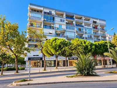 BAYRAKLI BÖLGEM METRO YAKINI 2+1 ÖĞRENCİYE UYGUN KİRALIK DAİRE
