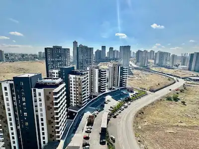 ALACAATLI DA SENKRON BEYTEPE DE AYDINLIK VE FERAH BÜYÜK 2+1