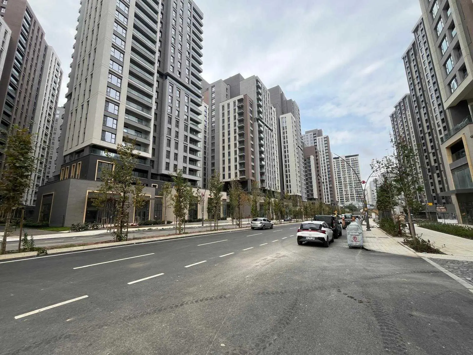 EMLAK KONUT YENİ FİKİRTEPE 3 ETAP’TA 142 M2 OTURUMA HAZIR 3+1 SIFIR DAİRE ..