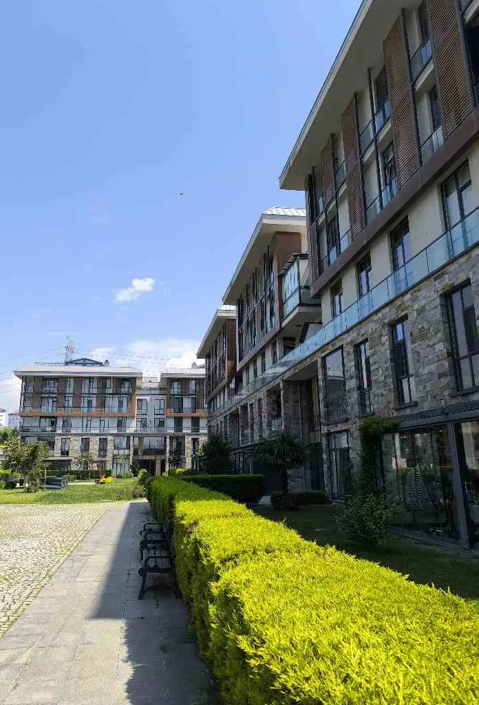 AYAZMA EMLAK KONUTLARI 5. PARSEL SİTESİNDE 4+1,5 184 METREKARE PEYZAJ CEPHELİ SATILIK DAİRE
