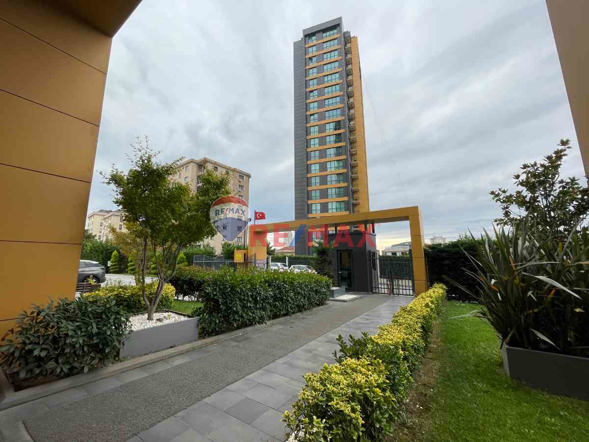 ATAŞEHİR ODAKULE REZİDANS PANORAMİK MANZARALI 3+1 SATILIK DAİRE