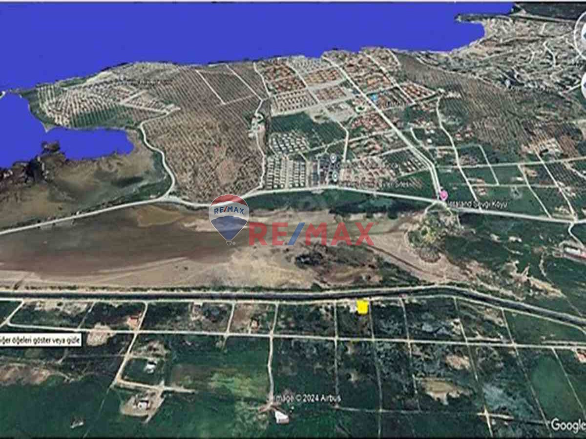 REMAX NATURAL BALIKESİR GÖMEÇ'TE İKİZ VİLLA İMARLI 424 M2 ARSA