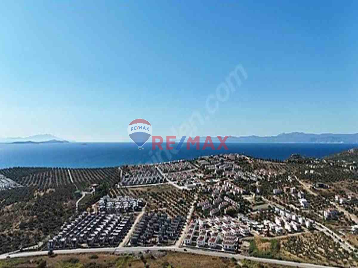 REMAX NATURAL BALIKESİR GÖMEÇ'TE İKİZ VİLLA İMARLI 424 M2 ARSA