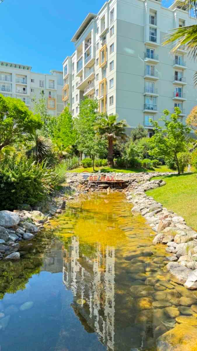 DUMANKAYA TREND EŞSIZ SİTE İÇİ HAVUZ MANZARALI 1+1 67 M2 SATILIK DAİRE...