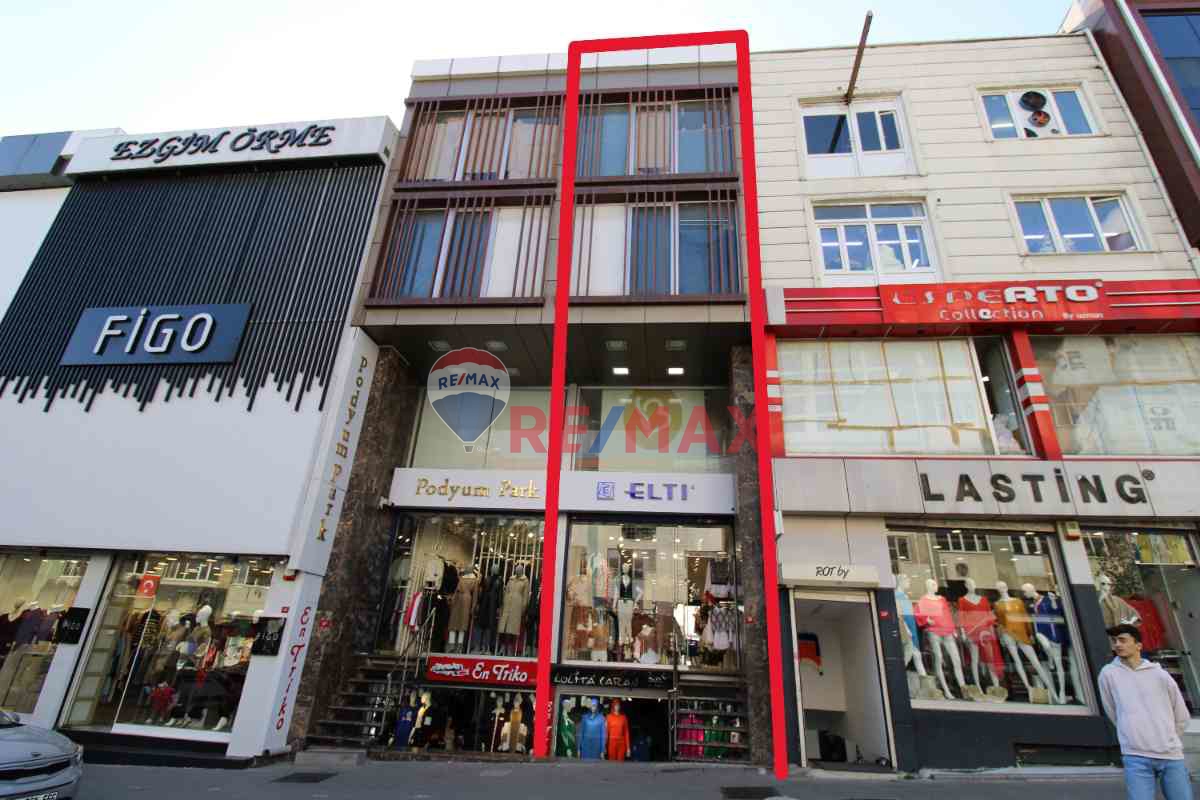 REMAX EBRU'DAN MALTEPE TRİKOCULAR CADDESİNDE 6 KATLI MAĞAZA,ATÖLYE,OFIS
