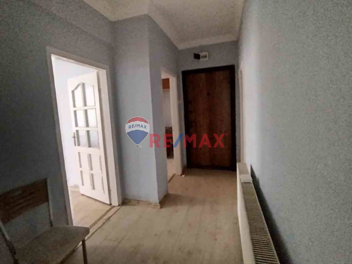 DEĞIRMENDERE MERKEZ'DE KIRALIK 2+1 DAIRE