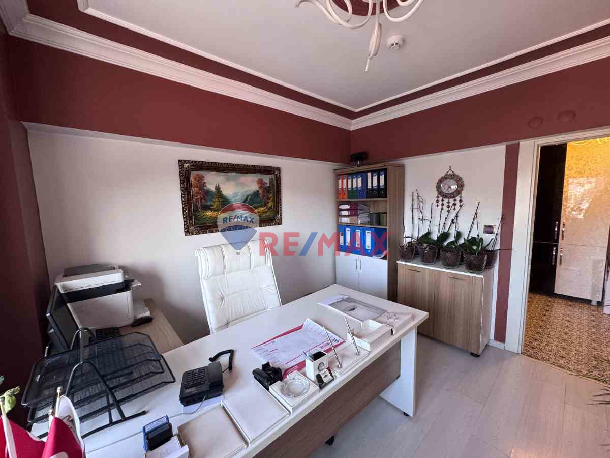 REMAX DOĞU'DAN BELEDİYE İŞ MERKEZİ'NDE SATILIK OFİS