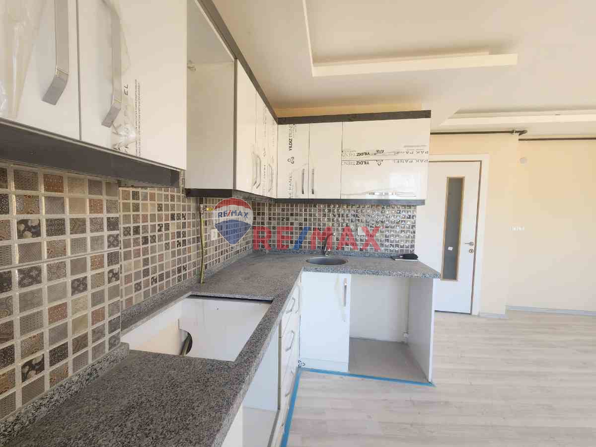 İZMİR MENEMEN 29 EKİM MAHALLESİNDE SIFIR 2+1 ÖNÜ AÇIK DAİRE