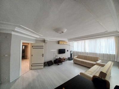 TOSMUR OCE SİTESİNDE DENİZE 250 METRE MESAFEDE SATILIK 2+1 DAİRE