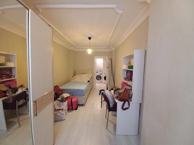 TOSMUR OCE SİTESİNDE DENİZE 250 METRE MESAFEDE SATILIK 2+1 DAİRE