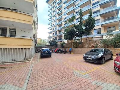 TOSMUR OCE SİTESİNDE DENİZE 250 METRE MESAFEDE SATILIK 2+1 DAİRE