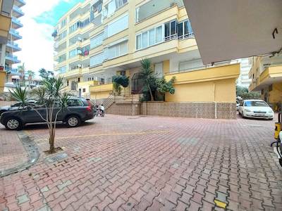 TOSMUR OCE SİTESİNDE DENİZE 250 METRE MESAFEDE SATILIK 2+1 DAİRE