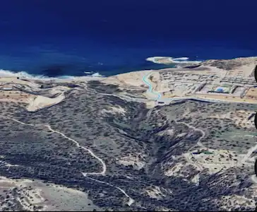 GİRNE ESENTEPE-BAHÇELİDEMUHTEŞEM DAĞ VE DENİZ MANZARALI SATILIK ARAZİ