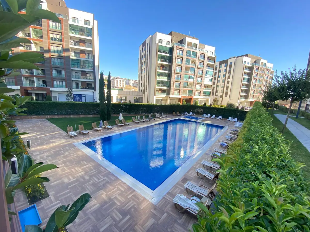 VİRA İSTANBUL 1. ETAP BÜYÜK 4,5+1 SATILIK 150M² DAİRE-REMAX KAYA 3