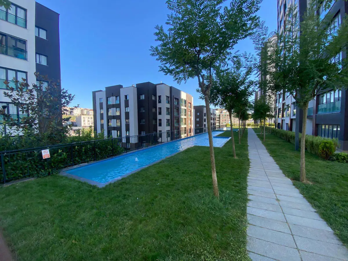VİRA İSTANBUL 1. ETAP BÜYÜK 4,5+1 SATILIK 150M² DAİRE-REMAX KAYA 2