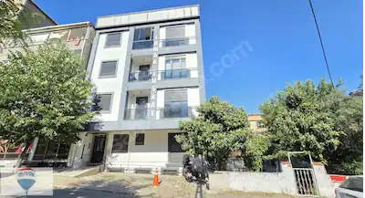 YAYLADA YENİ BİNA ARAKAT İSKANLI SATILIK DAİRE 2+1 90 M2
