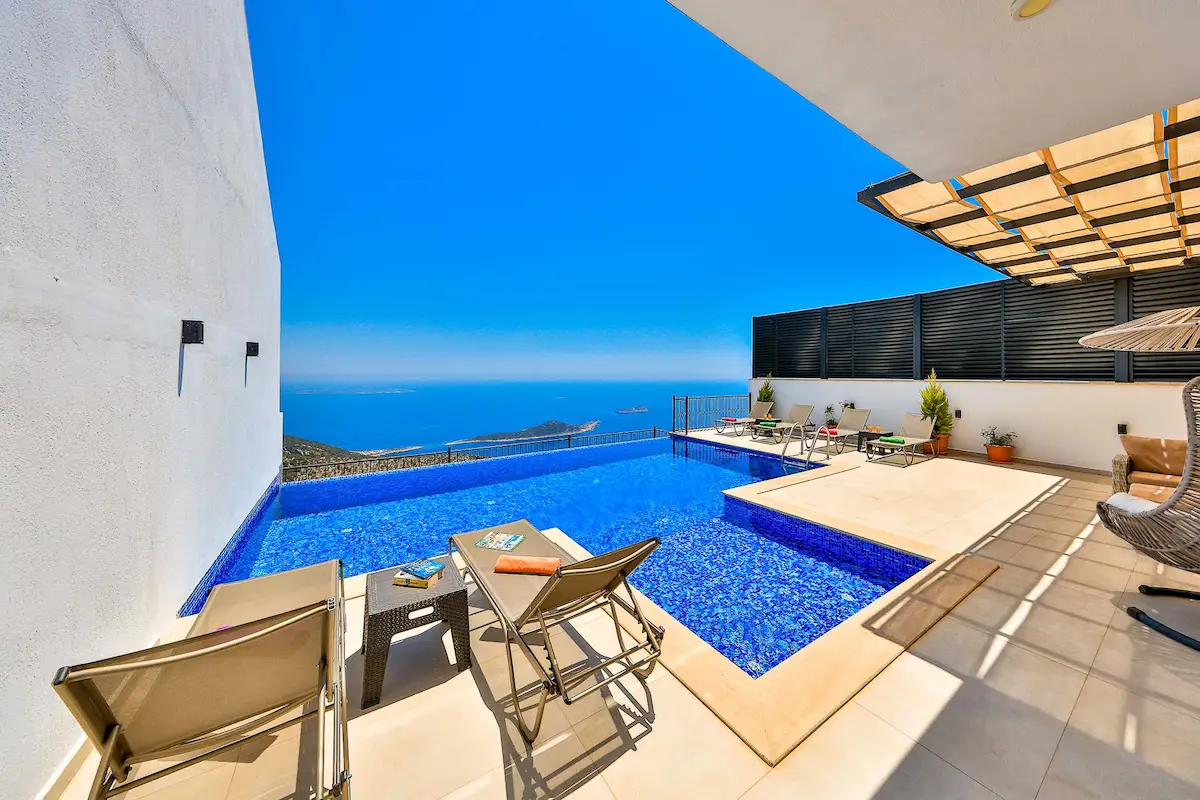 KAŞ'TA YAŞAM VE YATIRIMI BIRLEŞTIREN LÜKS VILLA | İKIZ VILLA SEÇENEĞI