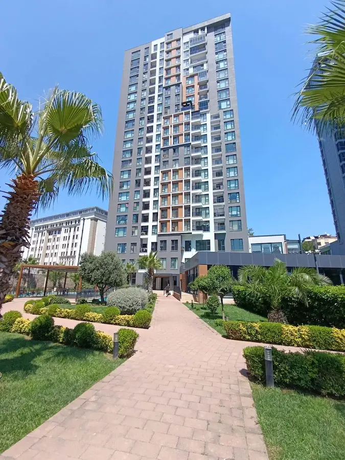 PENDİK SİLTAŞ MARİNA SİTESİNDE 3+1 SATILIK ARA KAT DAİRE