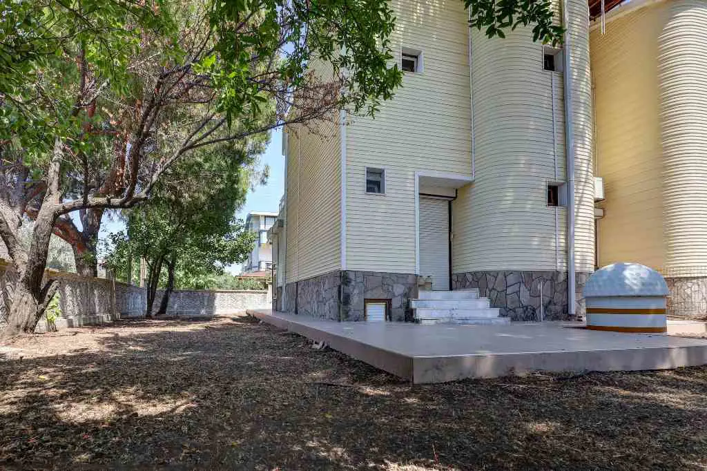 Property image 10