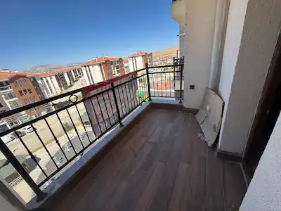 RE/MAX DEĞİŞİMDEN GÜNEYKENT TOKİ ARAKAT 3+1 KİRALIK DAİRE