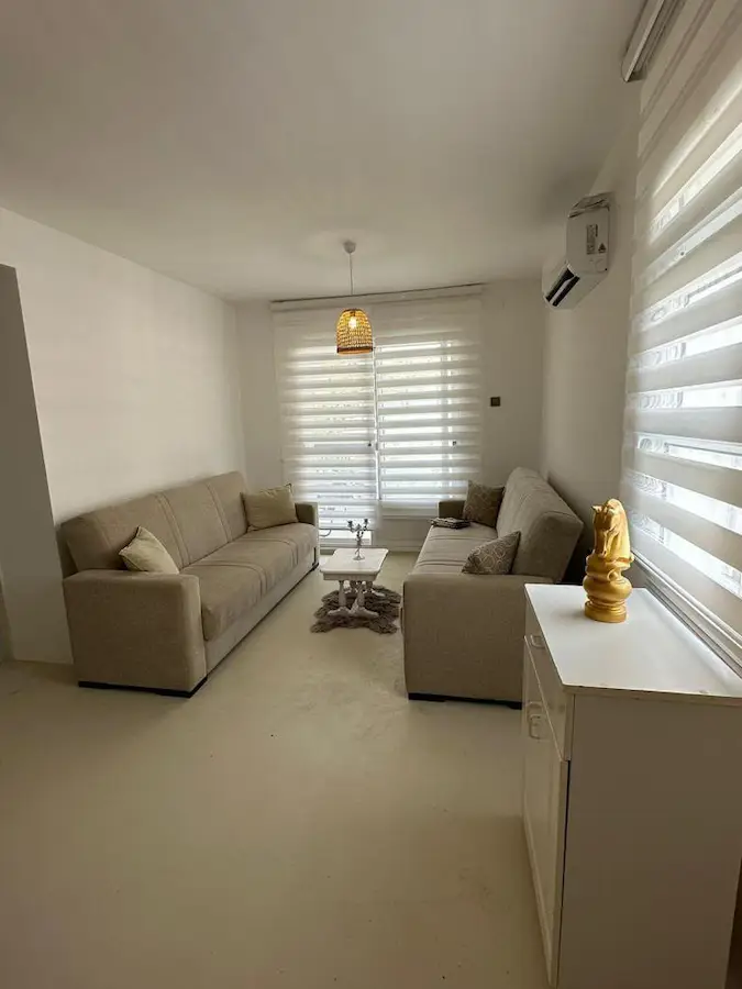 DATÇA KARAİNCİR’DE DENİZE YAKIN, EŞYALI 1+1 YILLIK KİRALIK DAİRE